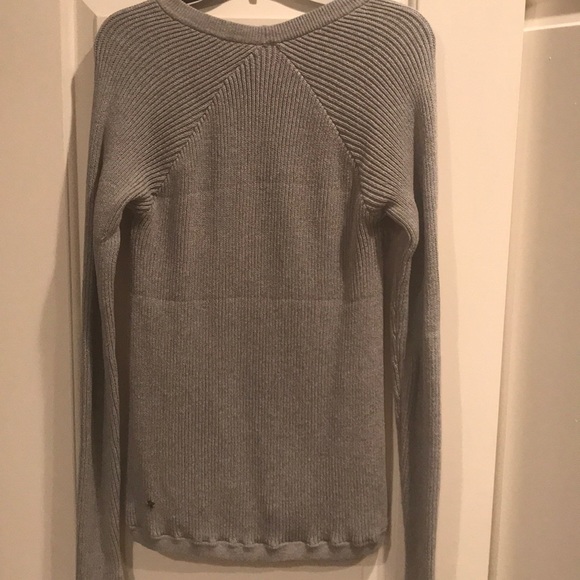 Lululemon Sweater in Gray - Picture 5 of 7